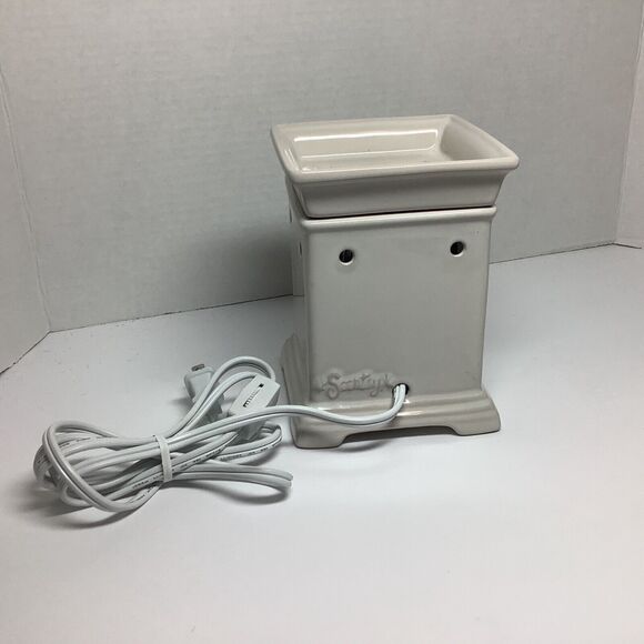 Scentsy Cream Gallery Frame side Wax Scent Warmer with frame silver Monarch - Picture 3 of 6